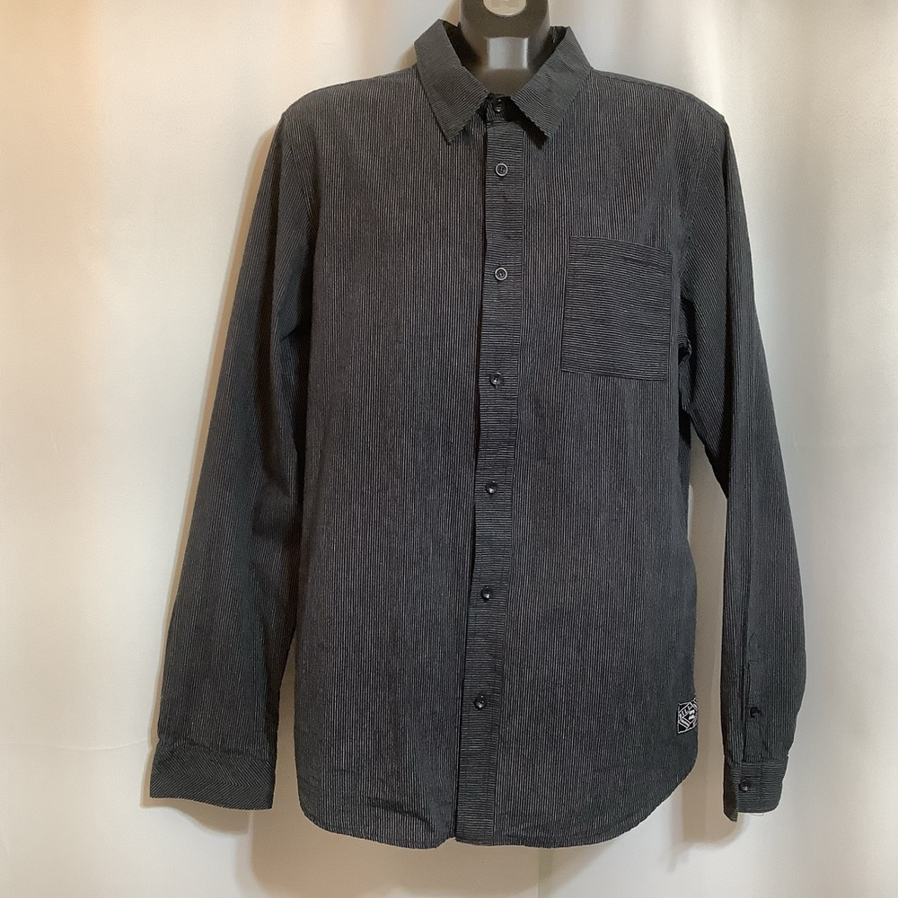 BillaBong Shirt Men’s Size Medium Button Down Stripe Black White